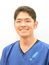 津川　直也